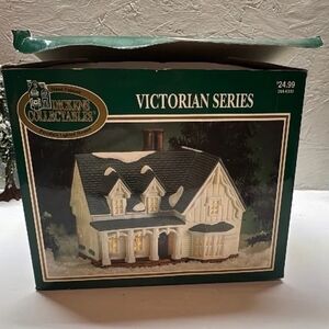 Dickens Collection Victorian Series Christmas Village House